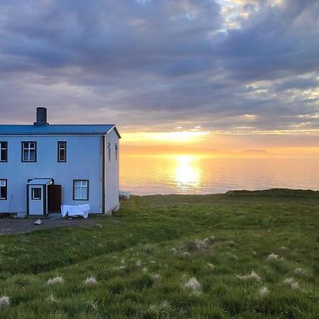 Happy-Cove Guesthouse - By The Sea Bakkafjorthur Exterior foto