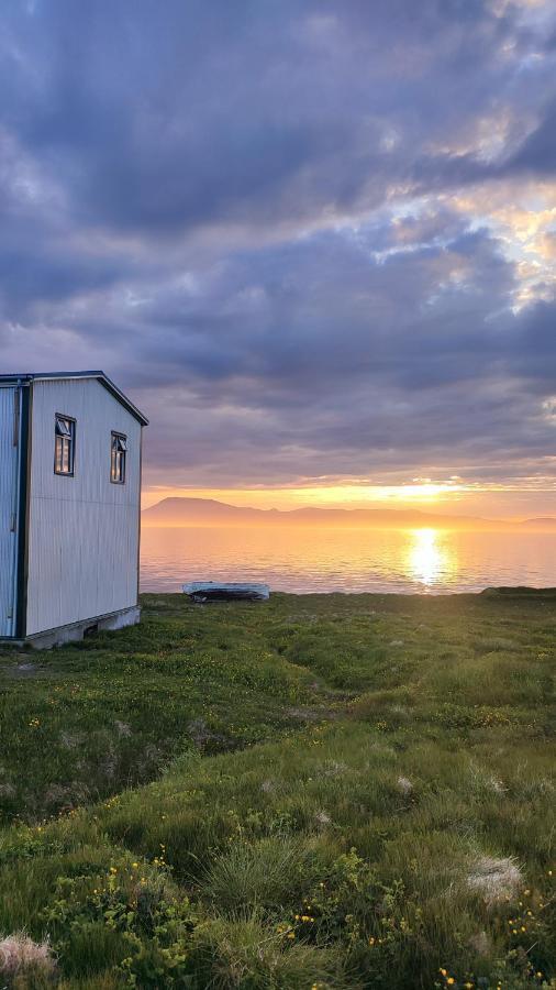 Happy-Cove Guesthouse - By The Sea Bakkafjorthur Exterior foto